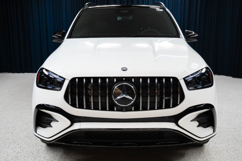 New 2026 Mercedes-Benz GLE 53 AMG 4MATIC image 2