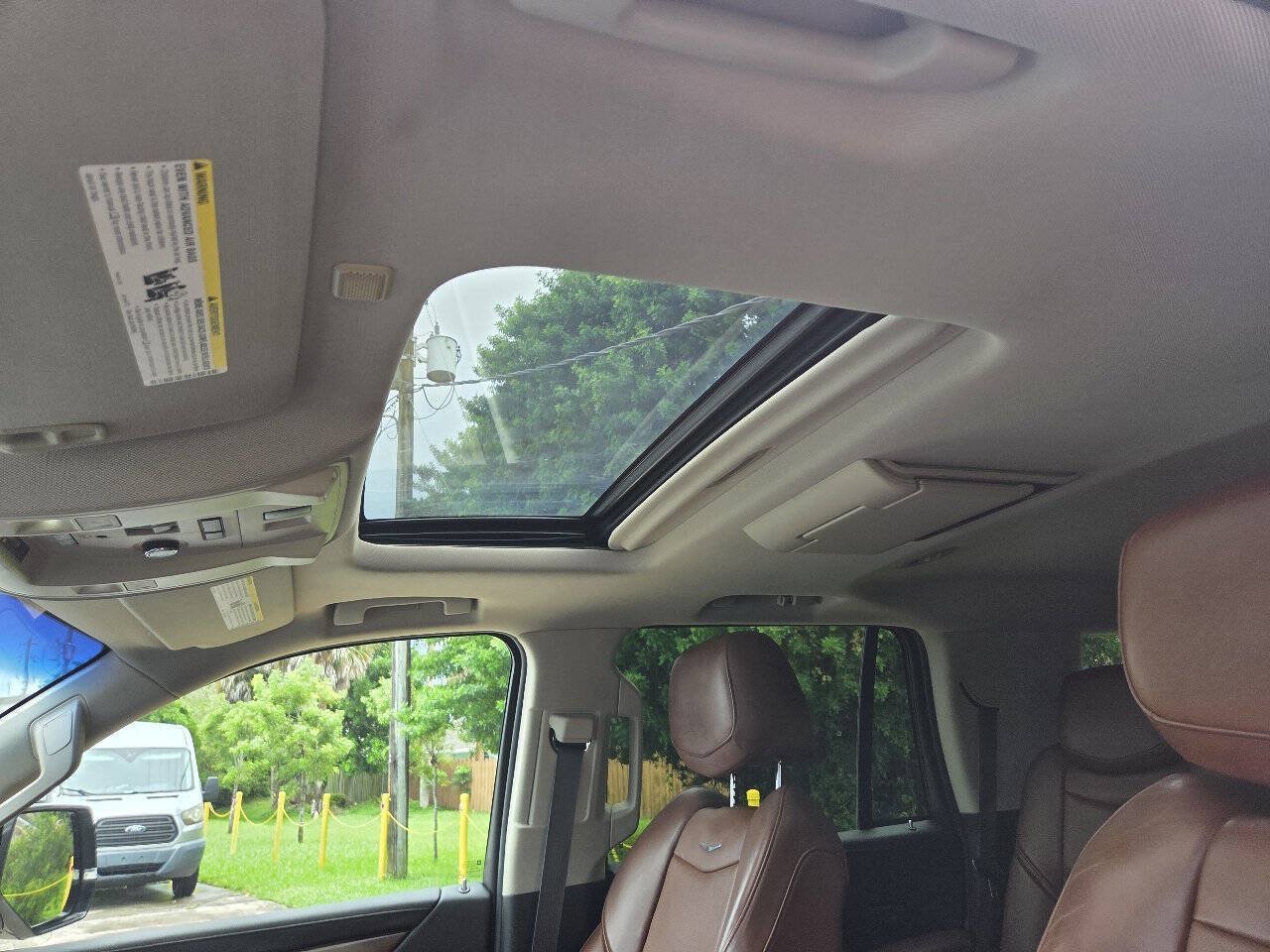 Used 2015 Cadillac Escalade Premium RWD image 12