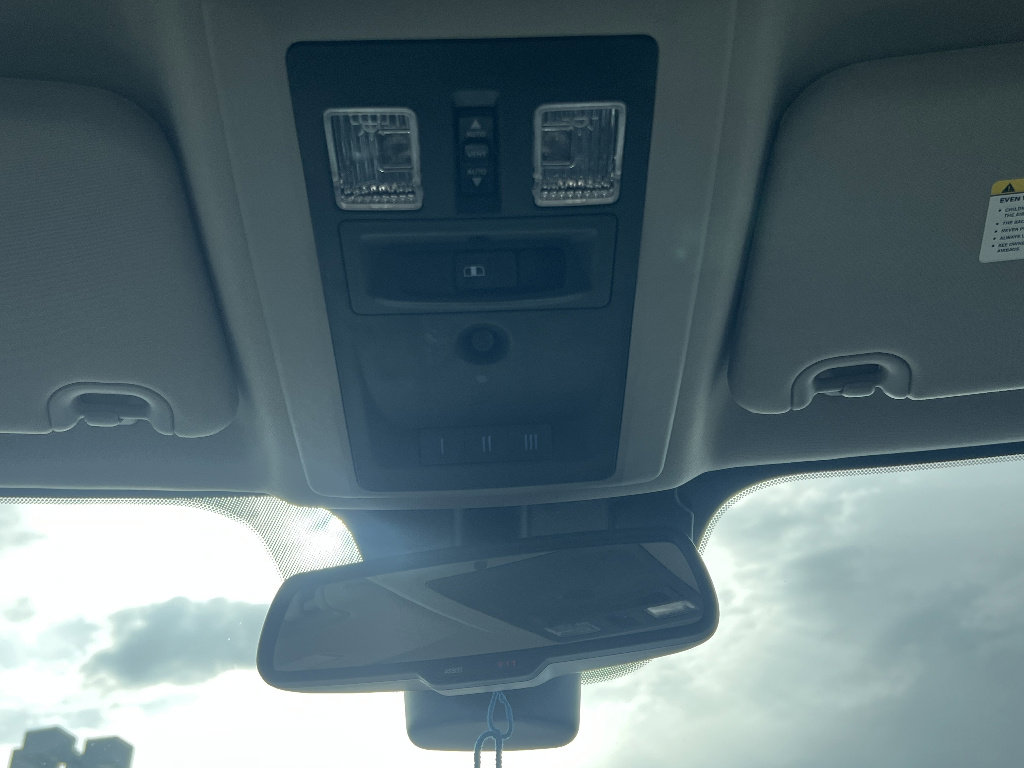 Used 2016 RAM 1500 Laramie w/ Convenience Group AWD/4WD image 25