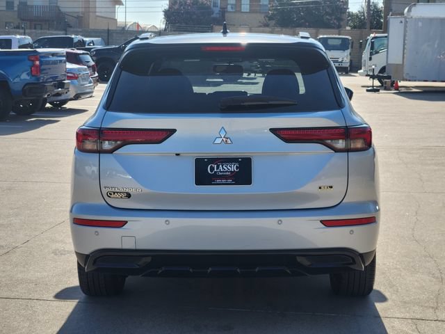 Used 2024 Mitsubishi Outlander SEL FWD image 14