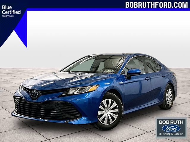 Used 2020 Toyota Camry LE FWD image 1