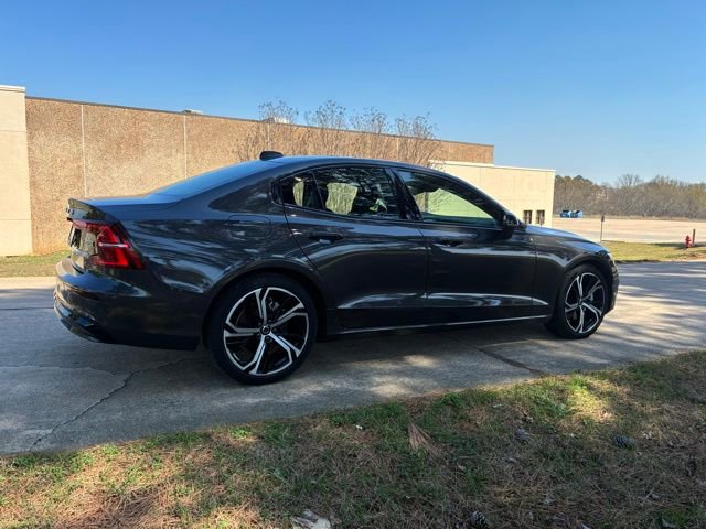 Used 2023 Volvo S60 B5 Plus w/ Climate Package AWD/4WD image 5