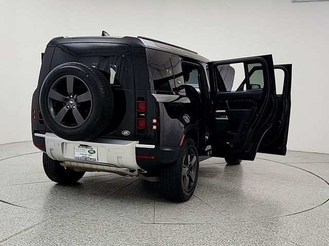 Certified 2023 Land Rover Defender 110 S AWD/4WD image 11