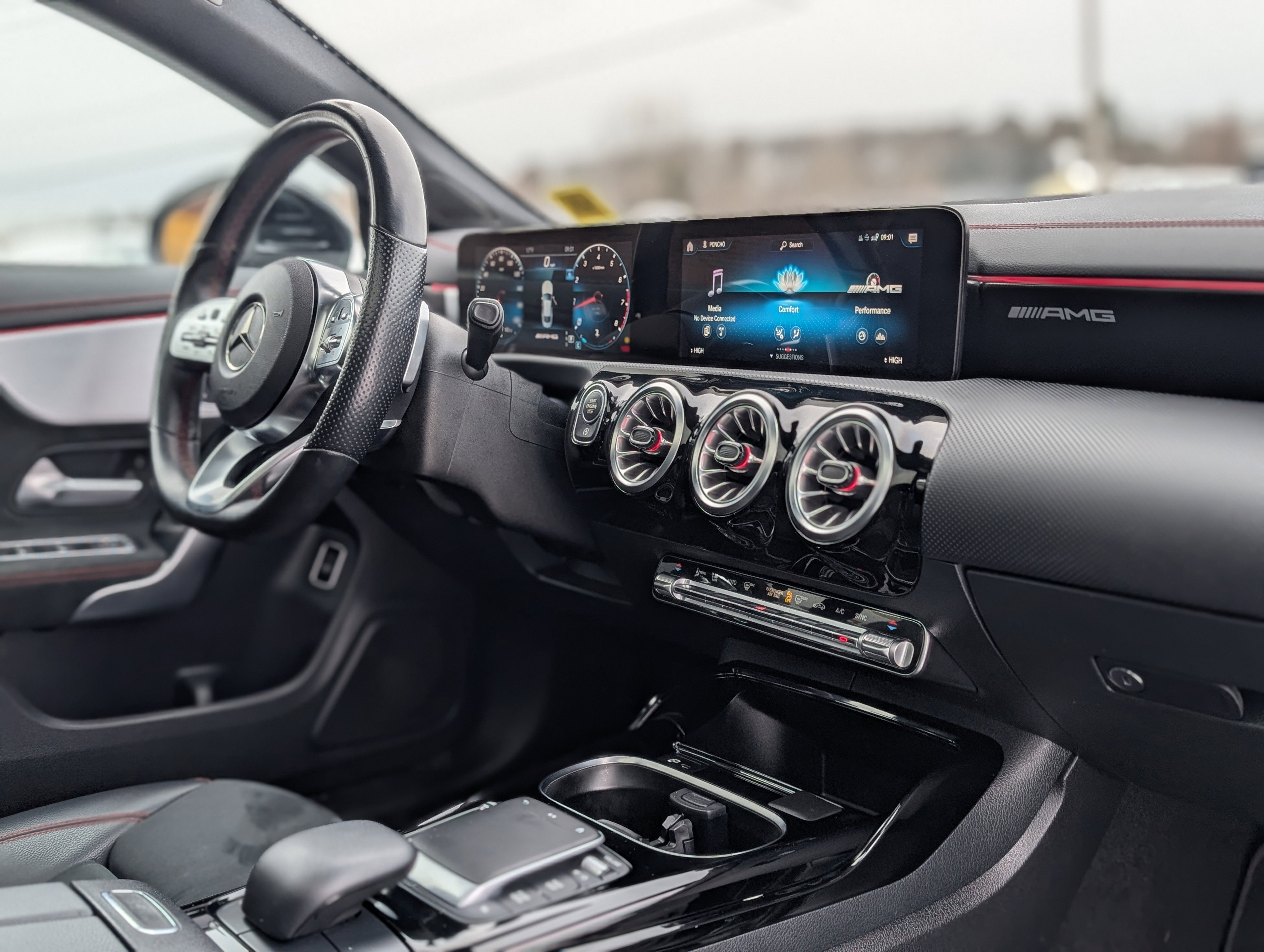 Used 2022 Mercedes-Benz CLA 35 AMG 4MATIC image 53