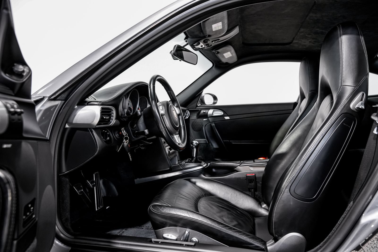 Used 2005 Porsche 911 Carrera S RWD image 17