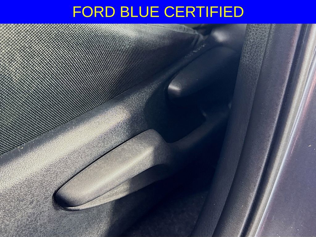 Used 2018 Toyota RAV4 LE w/ All Weather Liner Package image 18