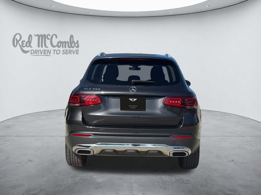 Used 2021 Mercedes-Benz GLC 300 w/ Premium Package image 4