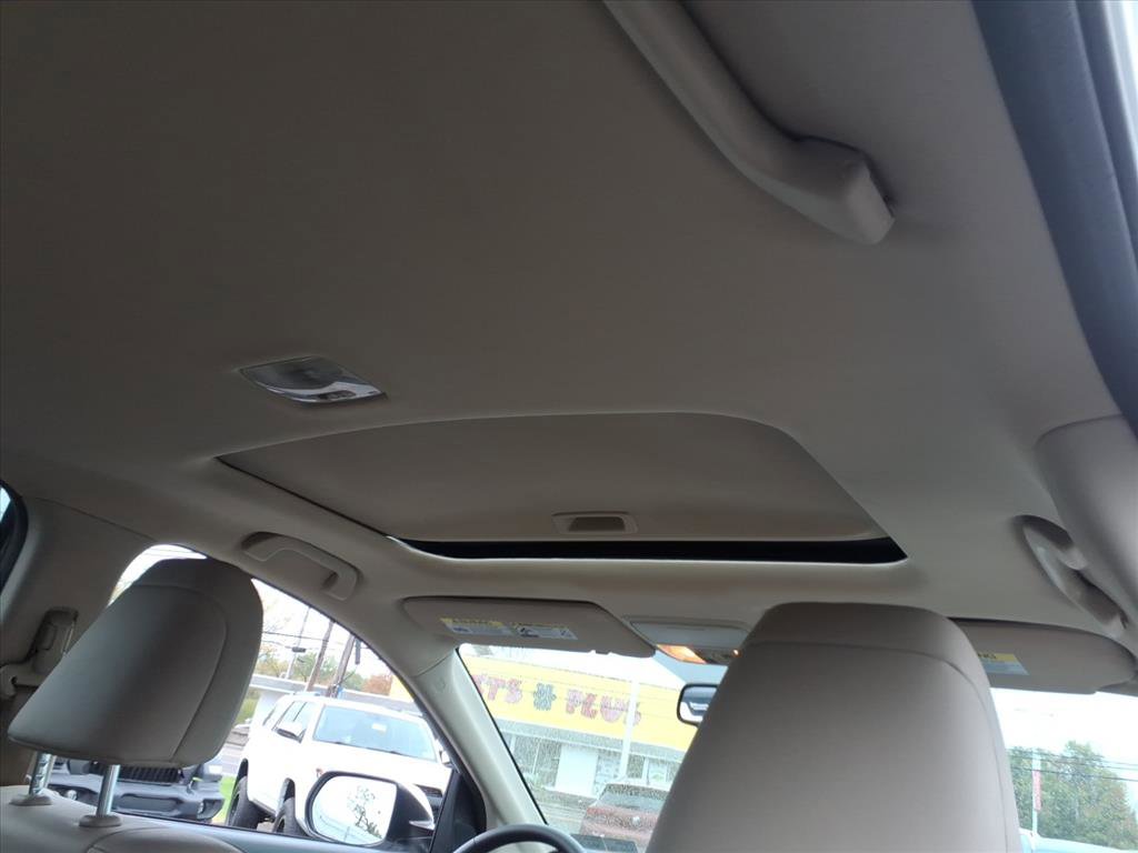 Used 2016 Honda CR-V EX-L image 15