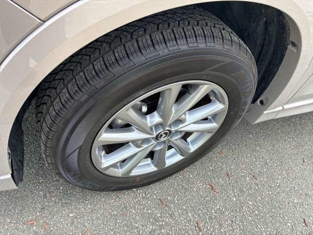 Used 2025 MAZDA CX-5 AWD 2.5 S w/ Preferred Package image 11