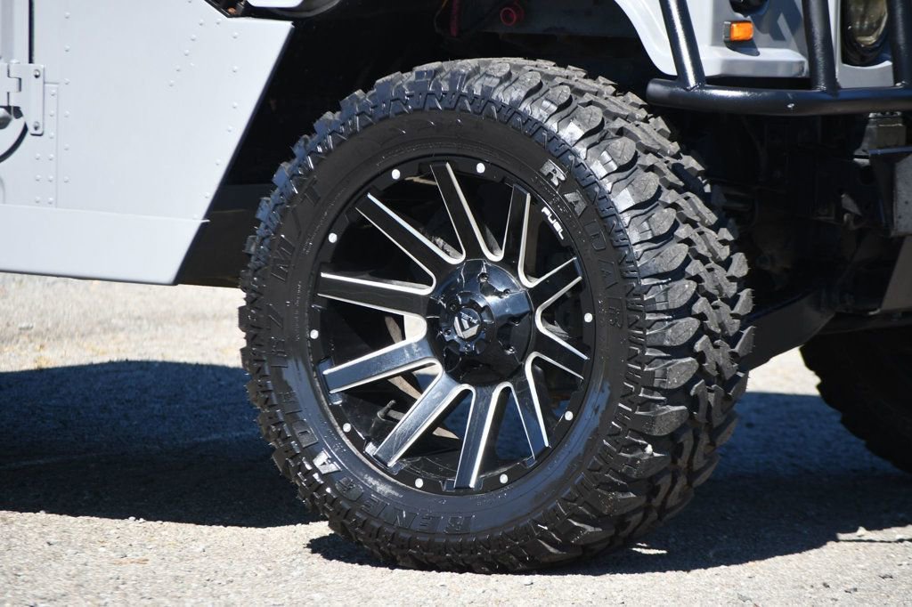 Used 1998 HUMMER H1 4-Door Open Top image 17