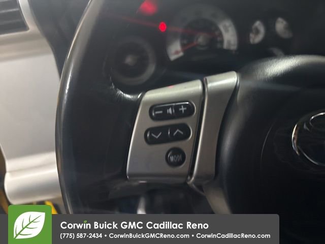 Used 2007 Toyota FJ Cruiser 4WD image 15