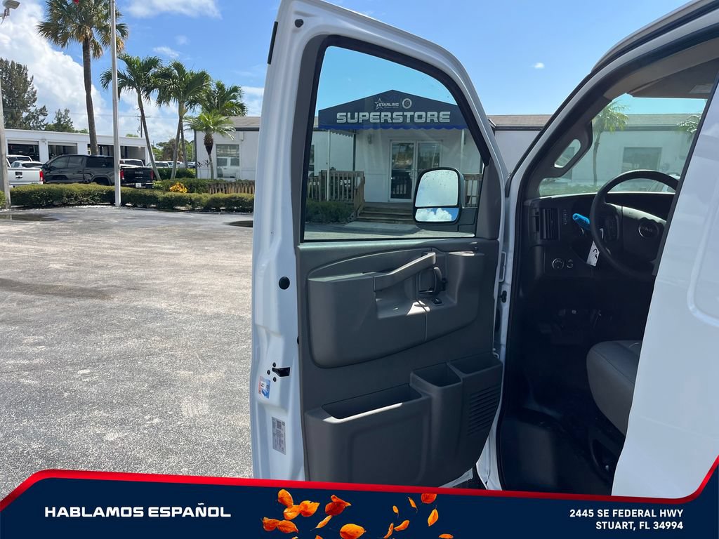 New 2026 GMC Savana 2500 w/ Driver Convenience Package RWD image 11