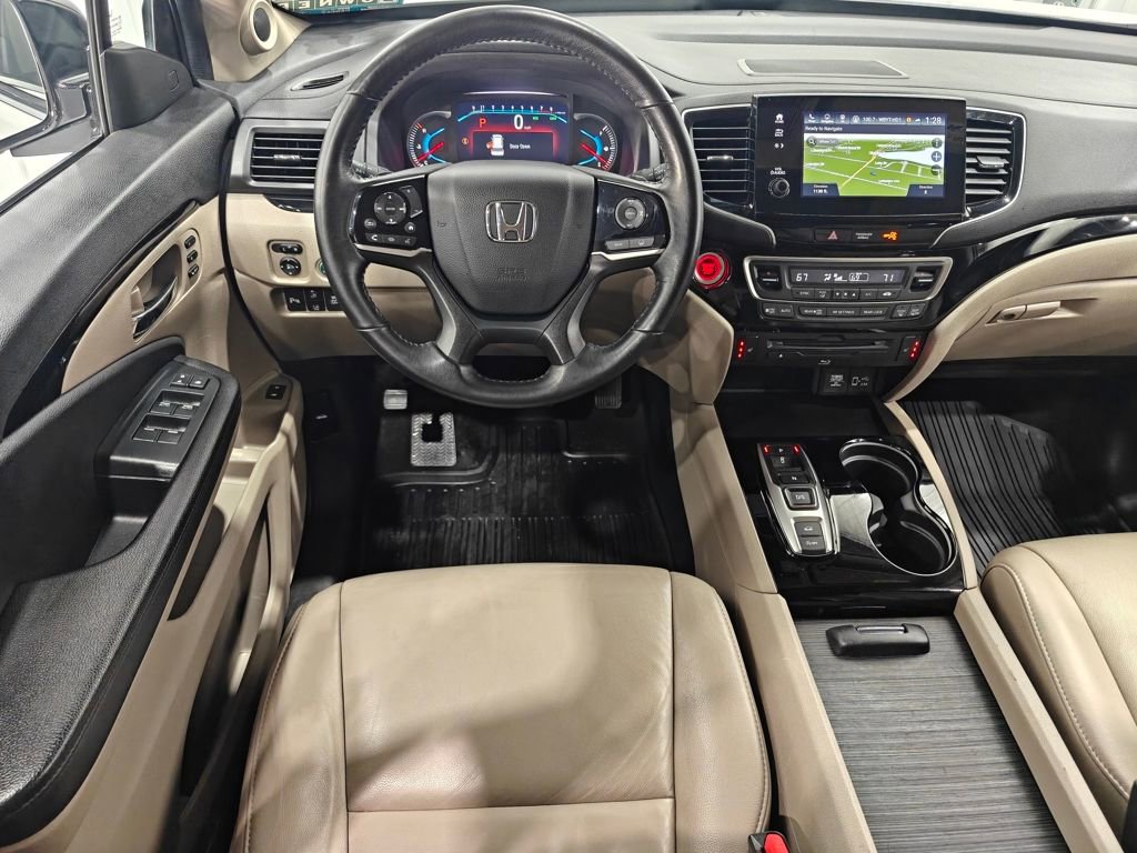 Used 2022 Honda Pilot Touring image 4