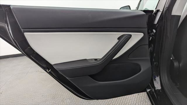 Used 2018 Tesla Model 3 Long Range AWD/4WD image 11
