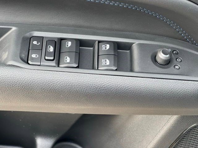 New 2026 Jeep Compass Latitude AWD/4WD image 10