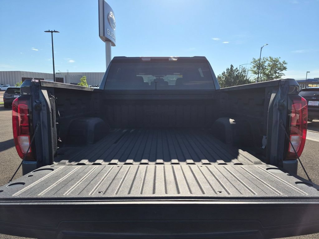 Used 2024 GMC Sierra 1500 Elevation w/ X31 Off-Road Package AWD/4WD image 6