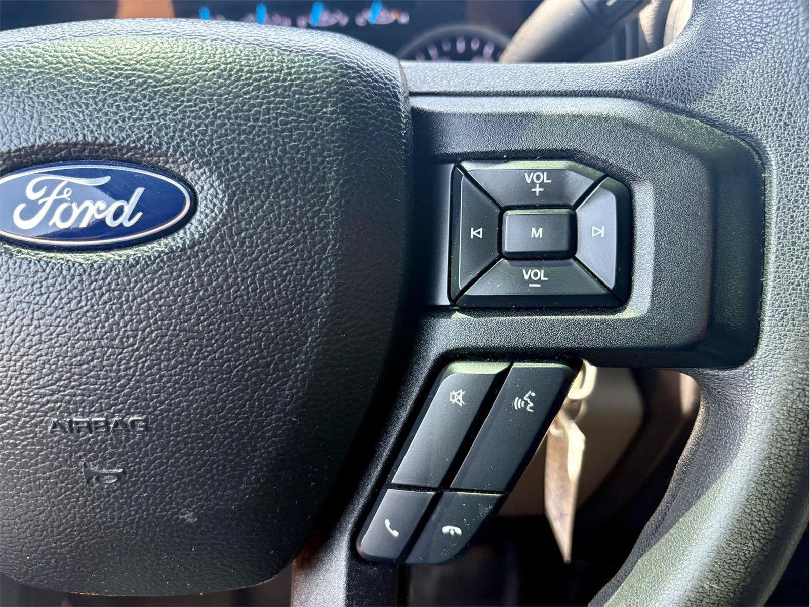 Used 2017 Ford F250 XLT w/ XLT Value Package AWD/4WD image 18