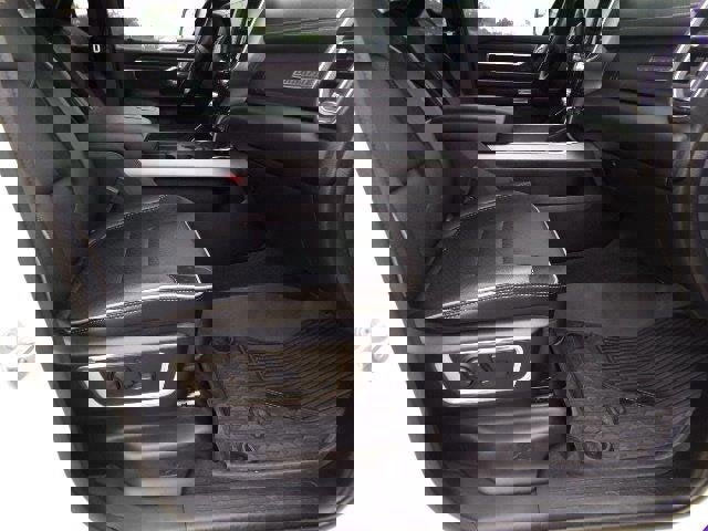 Used 2023 RAM 1500 Laramie image 19