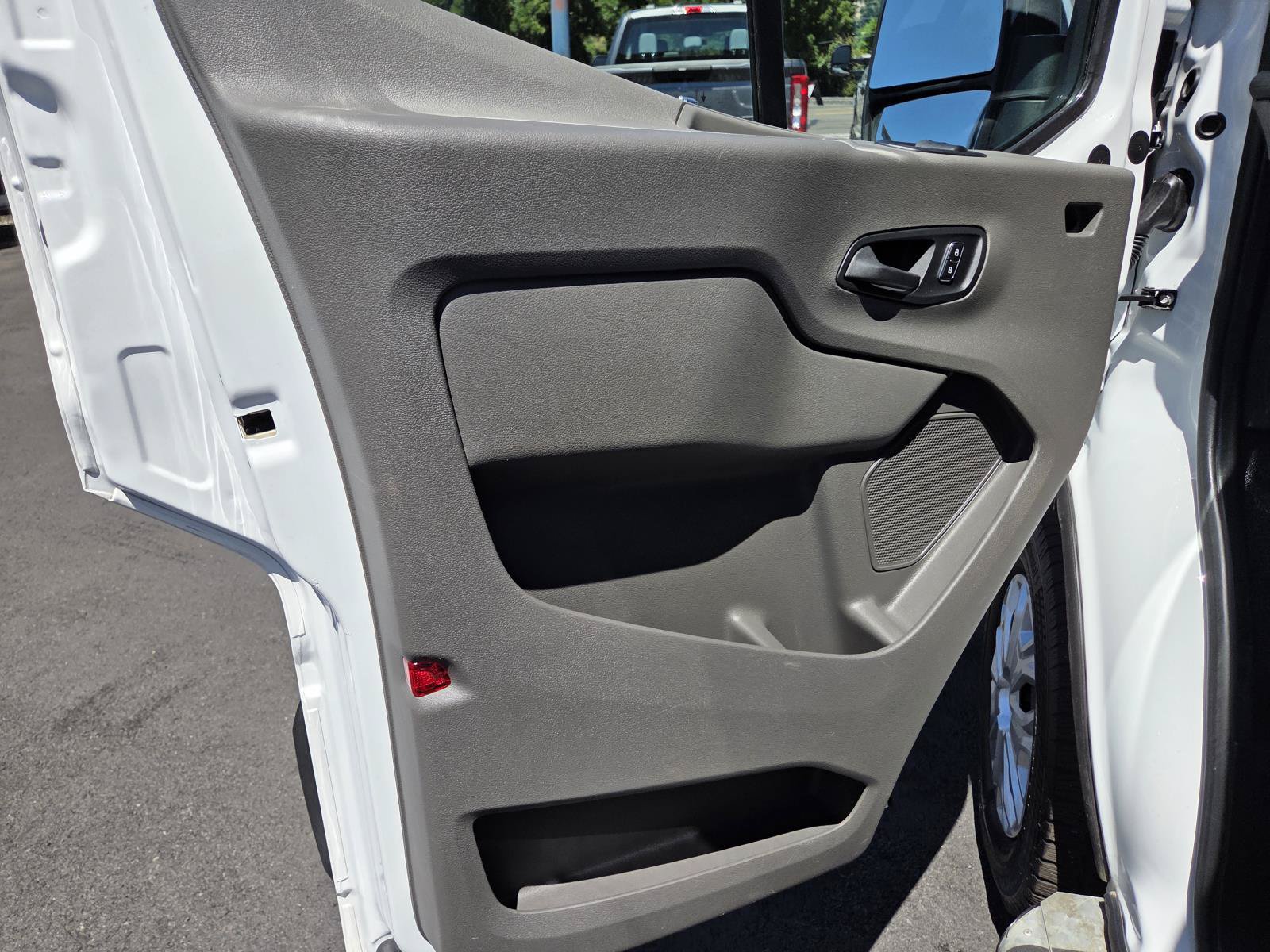 Used 2025 Ford Transit 250 Low Roof w/ Exterior Upgrade Package RWD image 12