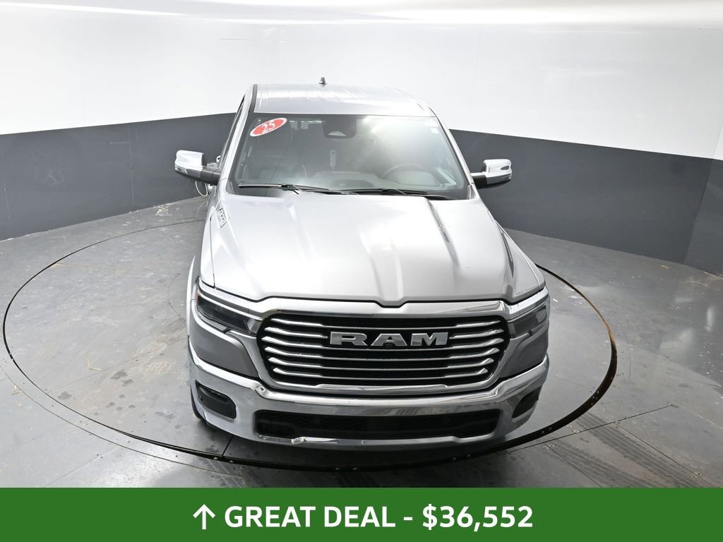 Used 2025 RAM 1500 Laramie AWD/4WD image 47