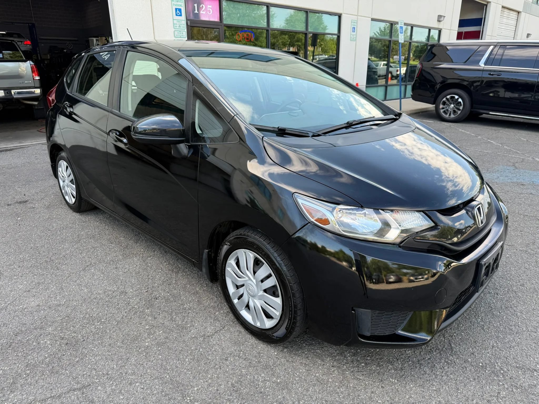Used 2016 Honda Fit LX image 8
