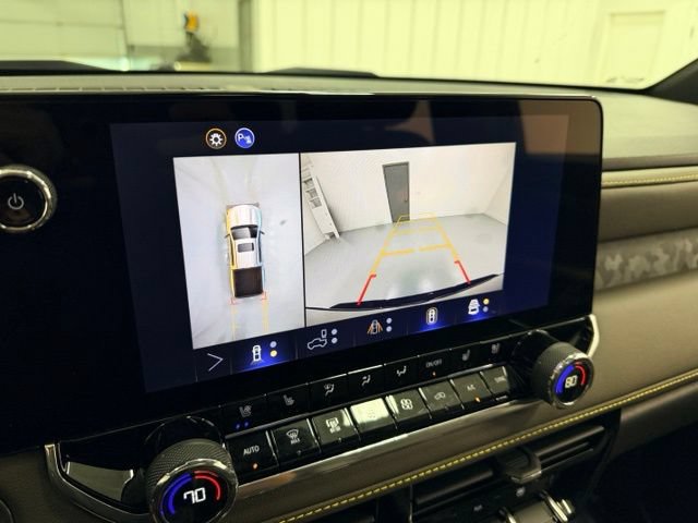 Certified 2026 Chevrolet Colorado ZR2 w/ Technology Package AWD/4WD image 13