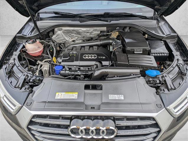 Used 2016 Audi Q3 2.0T Prestige image 19