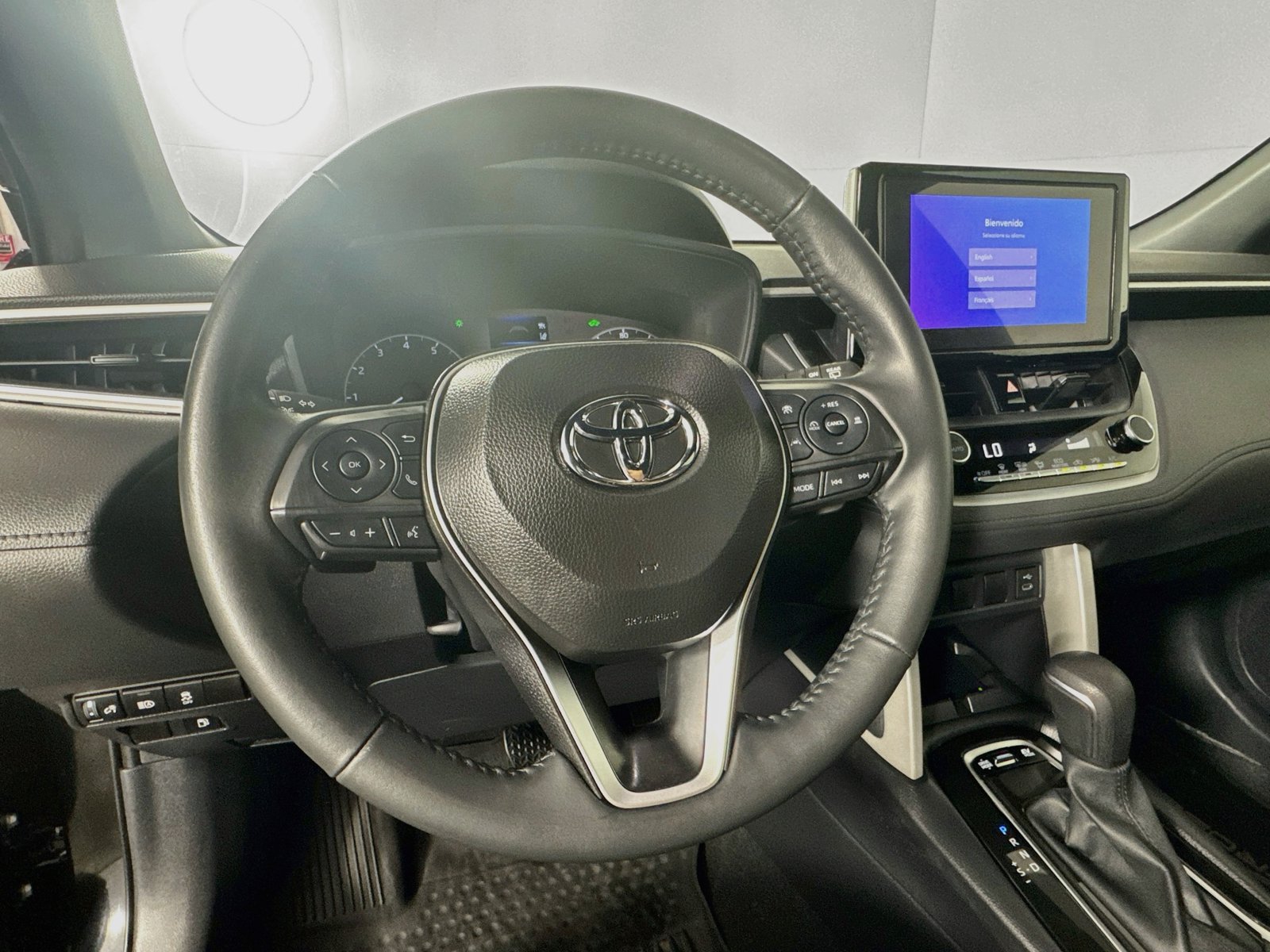 Certified 2025 Toyota Corolla Cross AWD Hybrid image 11