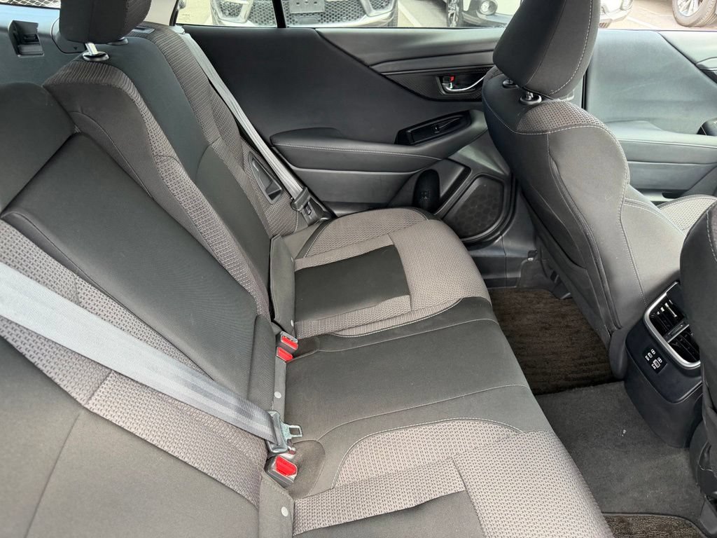 Used 2023 Subaru Outback Premium AWD/4WD image 17