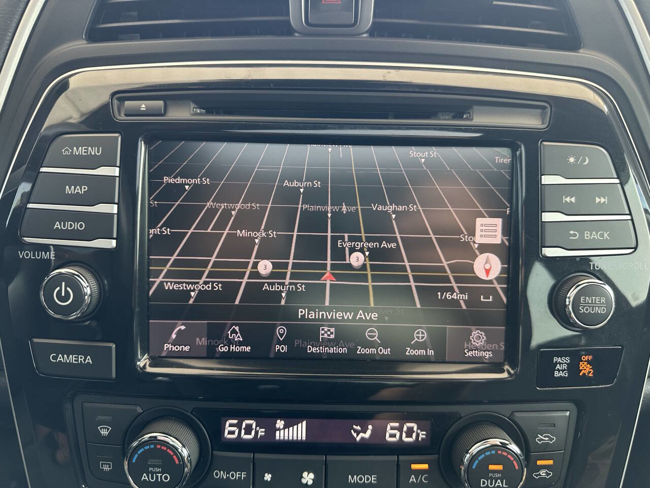 Used 2019 Nissan Maxima SR image 17