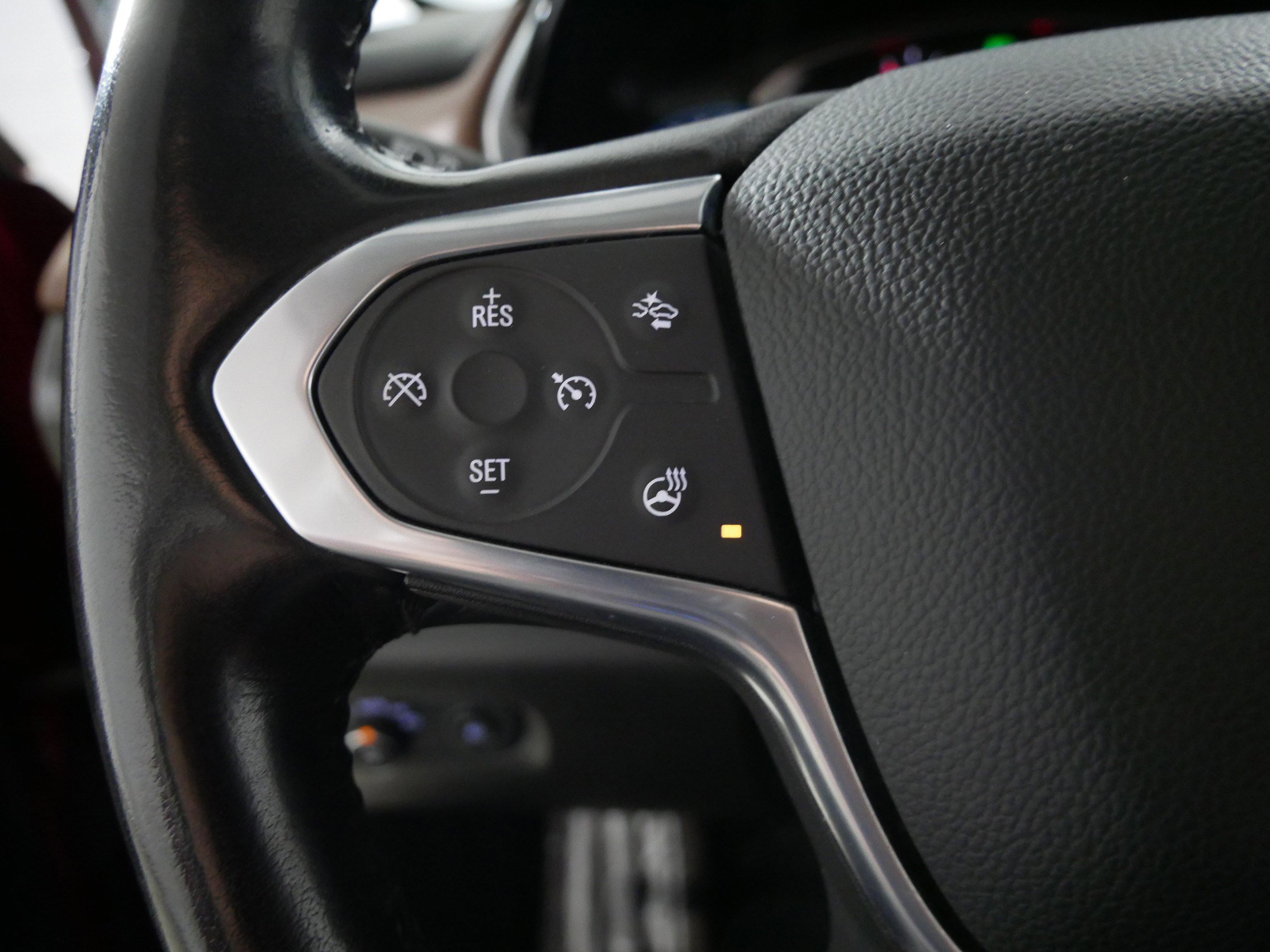 Used 2021 Chevrolet Traverse High Country image 27
