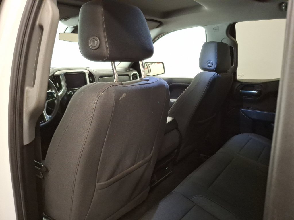 Used 2020 Chevrolet Silverado 1500 LT AWD/4WD image 15