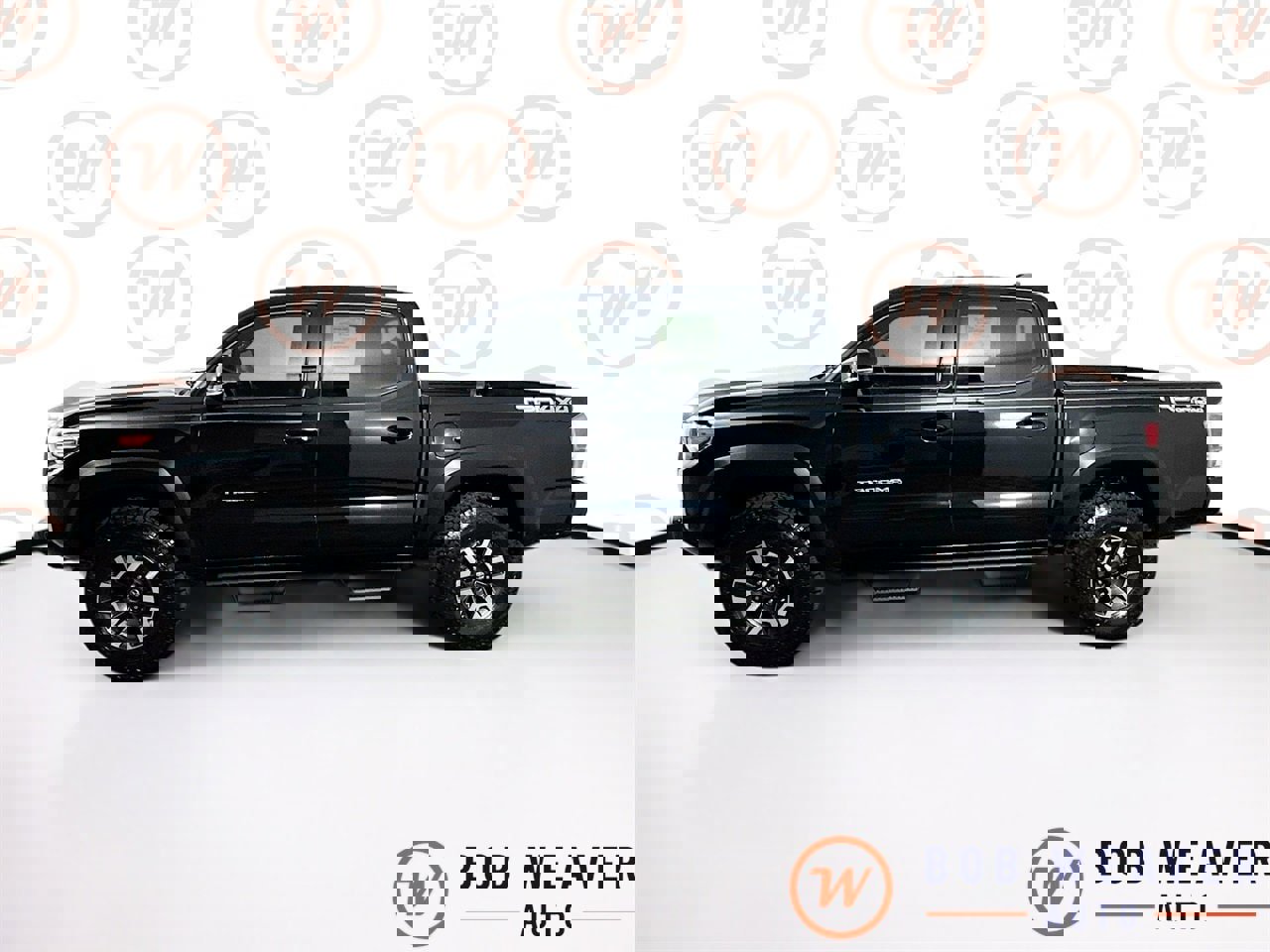 Used 2021 Toyota Tacoma SR image 4