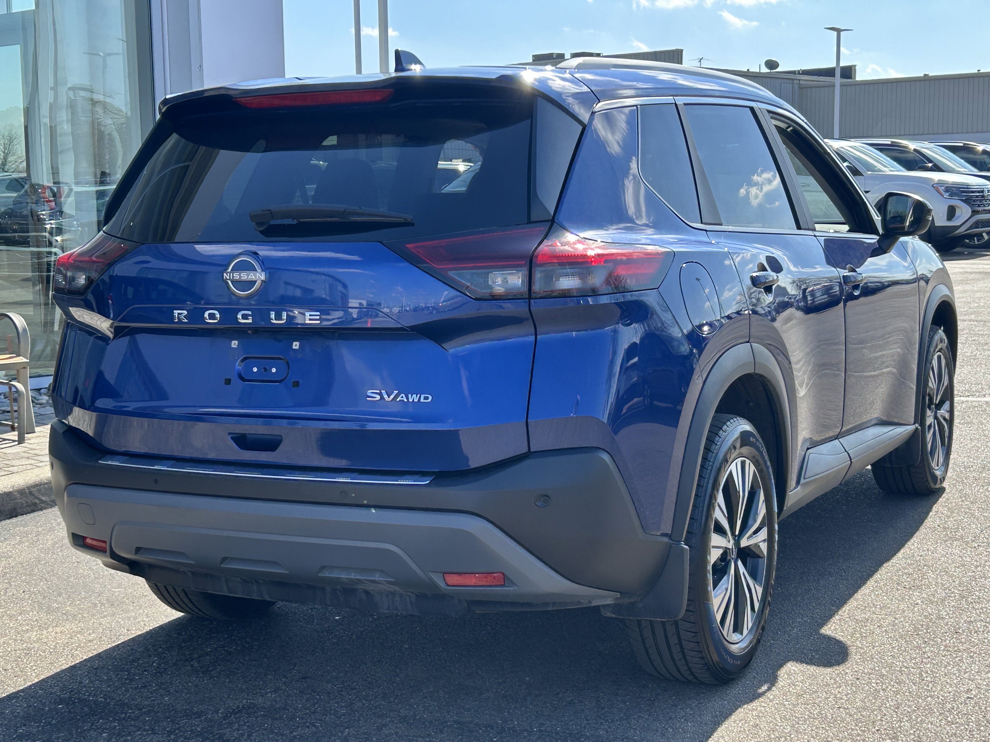Used 2023 Nissan Rogue SV w/ SV Premium Package AWD/4WD image 7