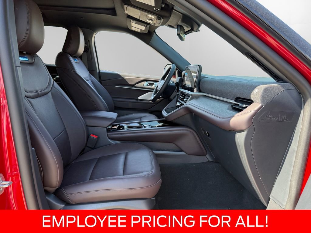 New 2026 Ford Explorer Platinum RWD image 14