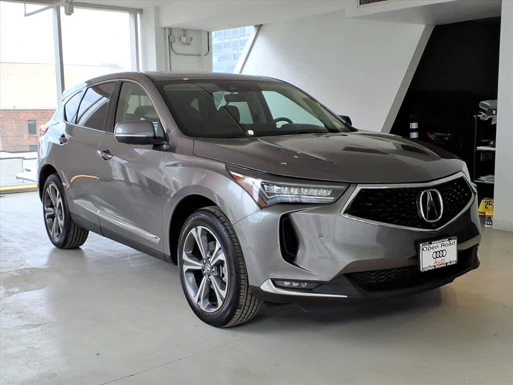 Used 2023 Acura RDX AWD w/ Advance Package image 3