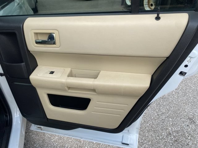 Used 2014 Ford Flex SE FWD image 26