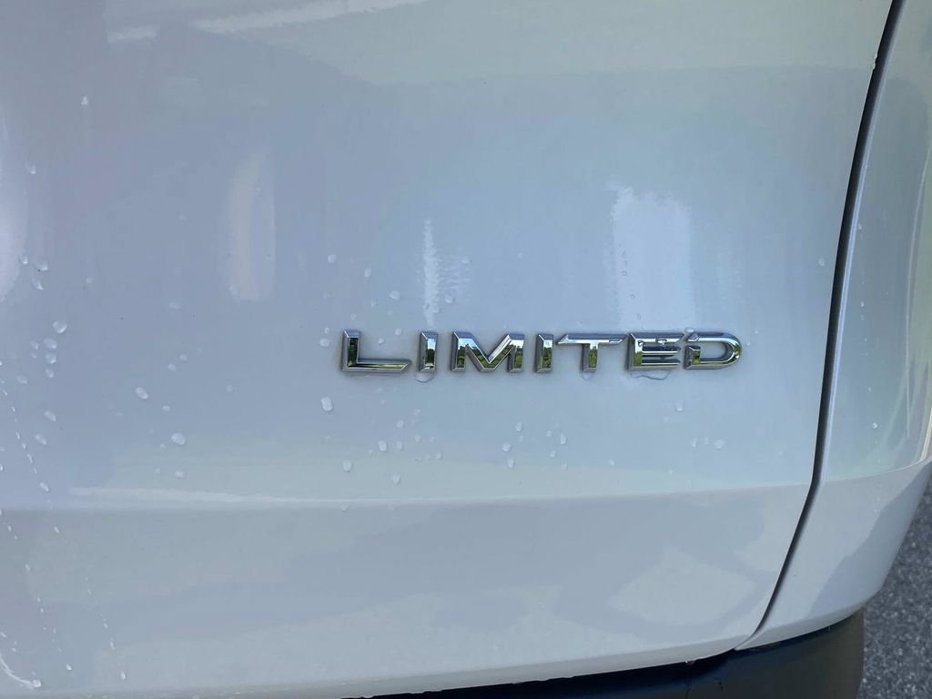Used 2024 Toyota Grand Highlander AWD Hybrid image 6