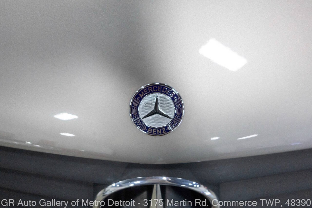Used 2005 Mercedes-Benz SL 55 AMG image 28