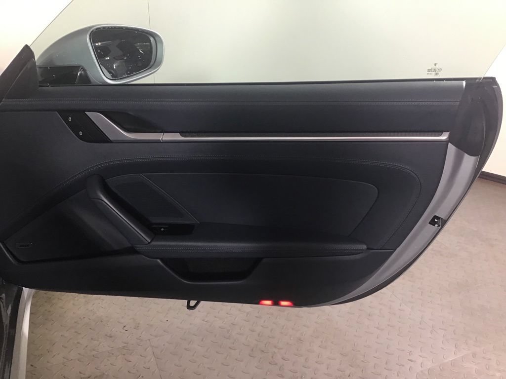 Certified 2022 Porsche 911 Carrera 4S AWD/4WD image 19