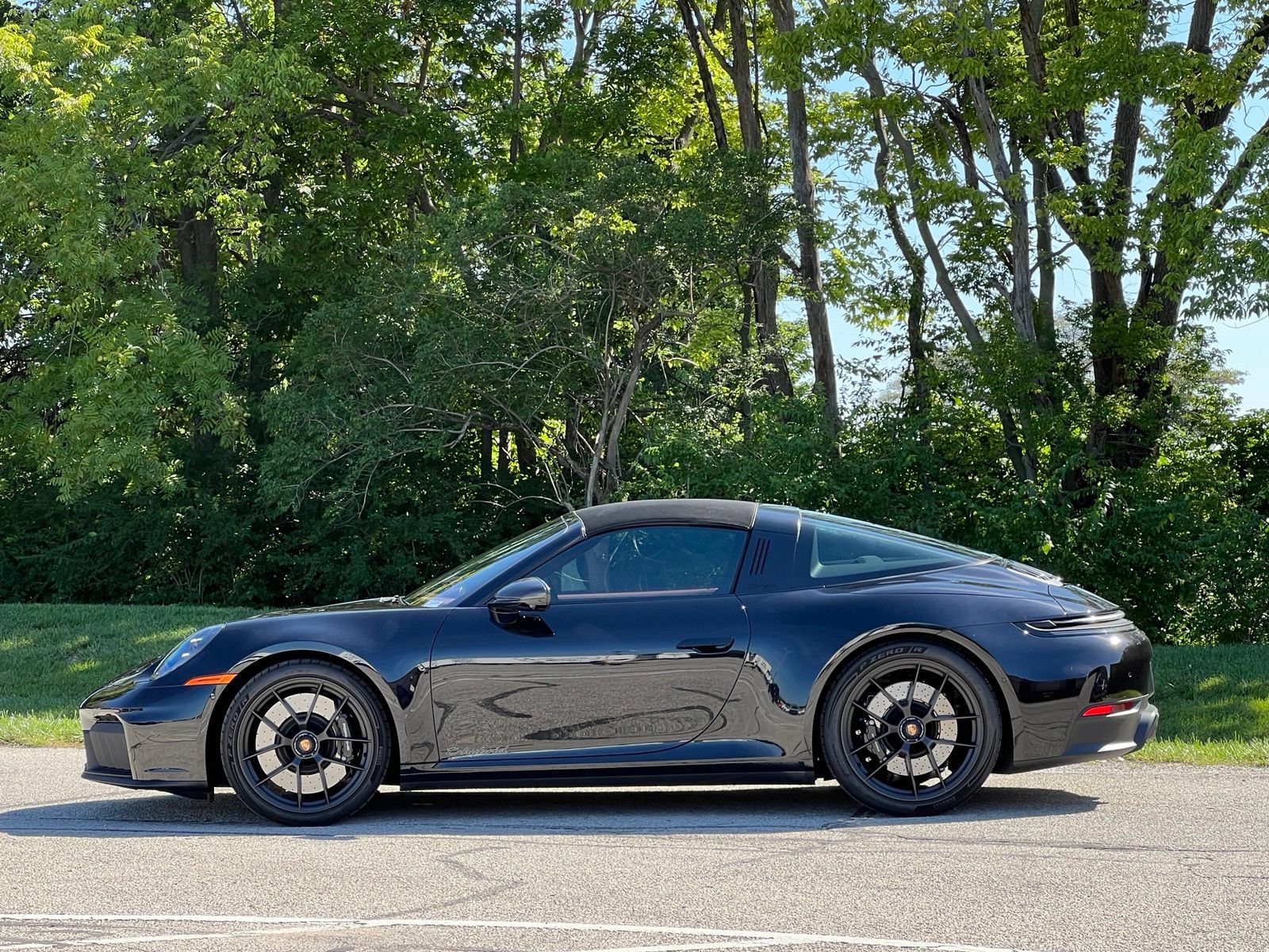 Certified 2026 Porsche 911 Targa 4 GTS AWD/4WD image 11