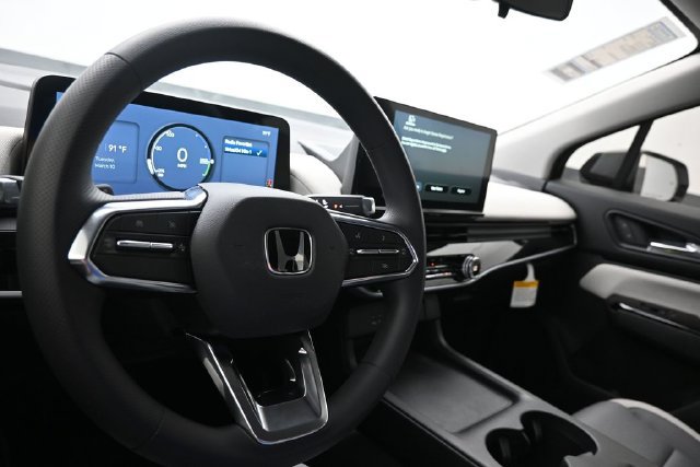 New 2026 Honda Prologue EX image 10
