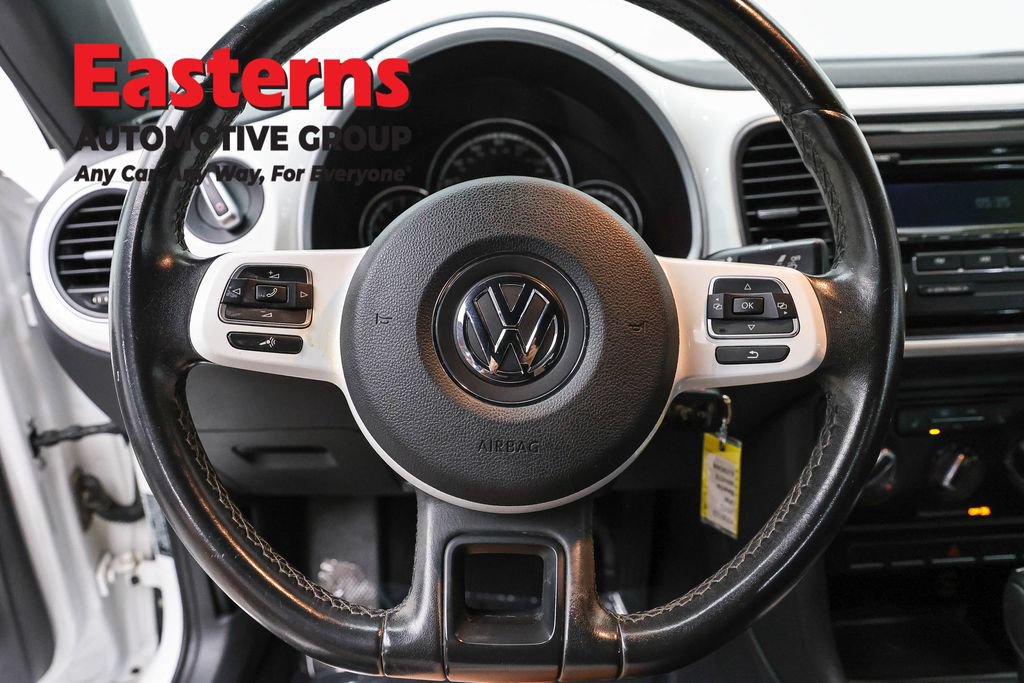 Used 2015 Volkswagen Beetle 1.8T FWD image 10