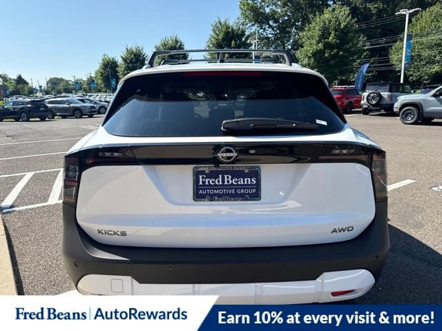 New 2026 Nissan Kicks SV w/ Cold Weather Package AWD/4WD image 10