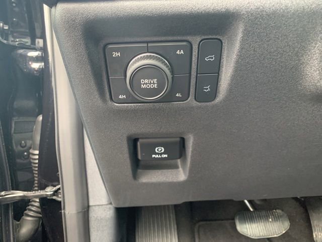 Certified 2025 Ford Expedition Max Active image 25