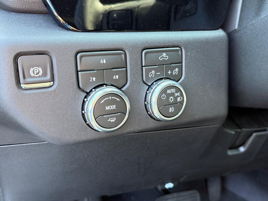 New 2026 GMC Sierra 2500 SLE AWD/4WD image 11