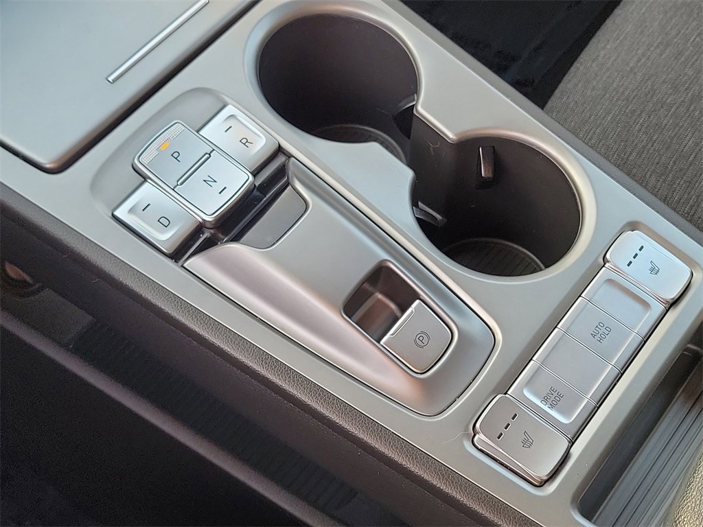 Used 2022 Hyundai Kona SEL w/ Convenience Package image 12