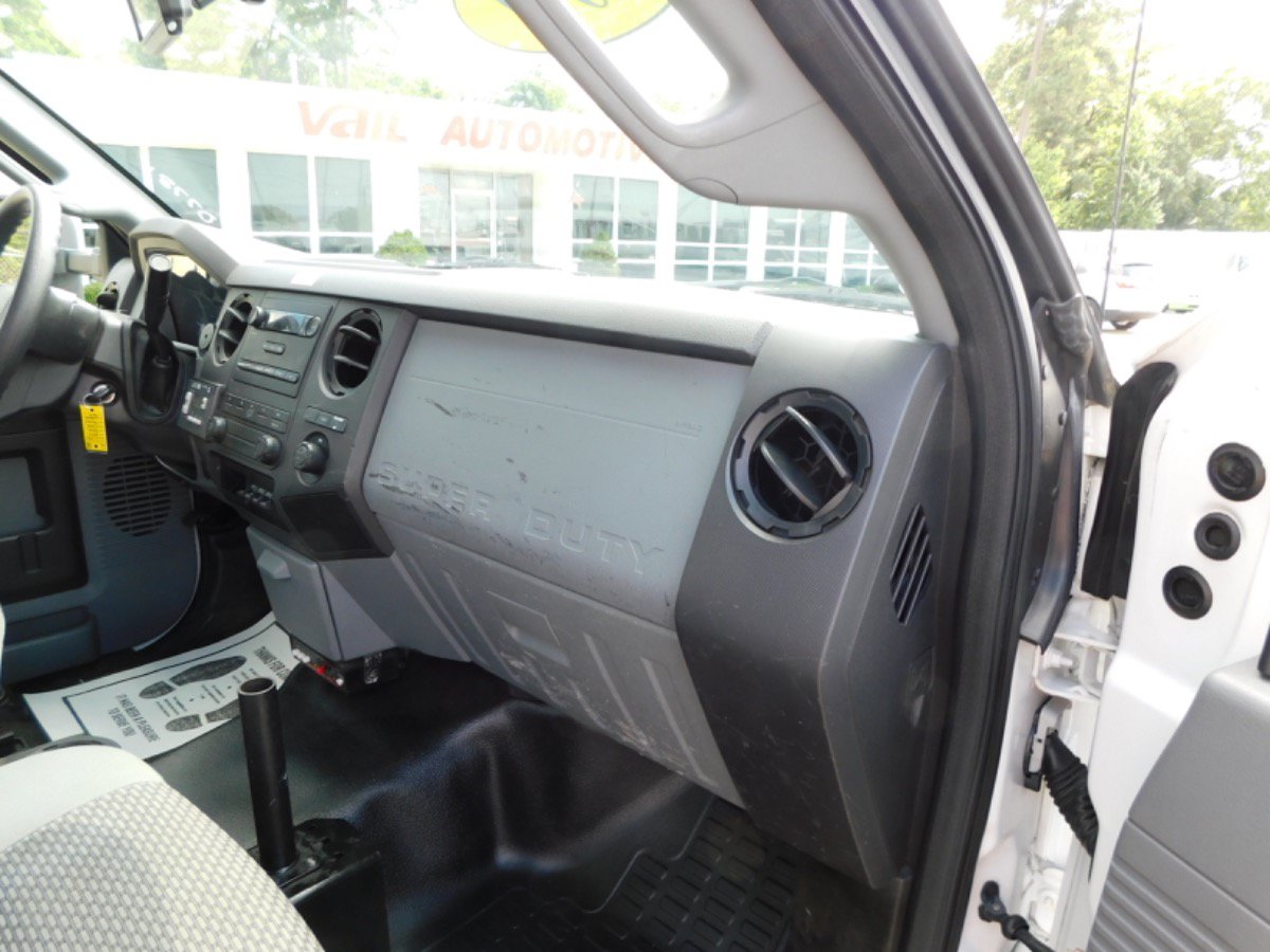 Used 2011 Ford F550 Luxury w/ PWR Equipment Group RWD image 24