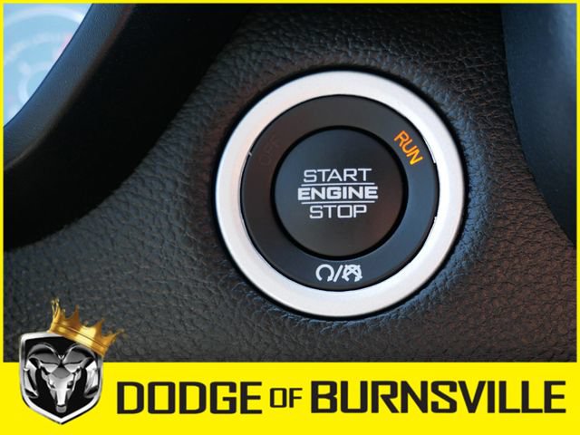 Used 2025 RAM 1500 Laramie AWD/4WD image 28