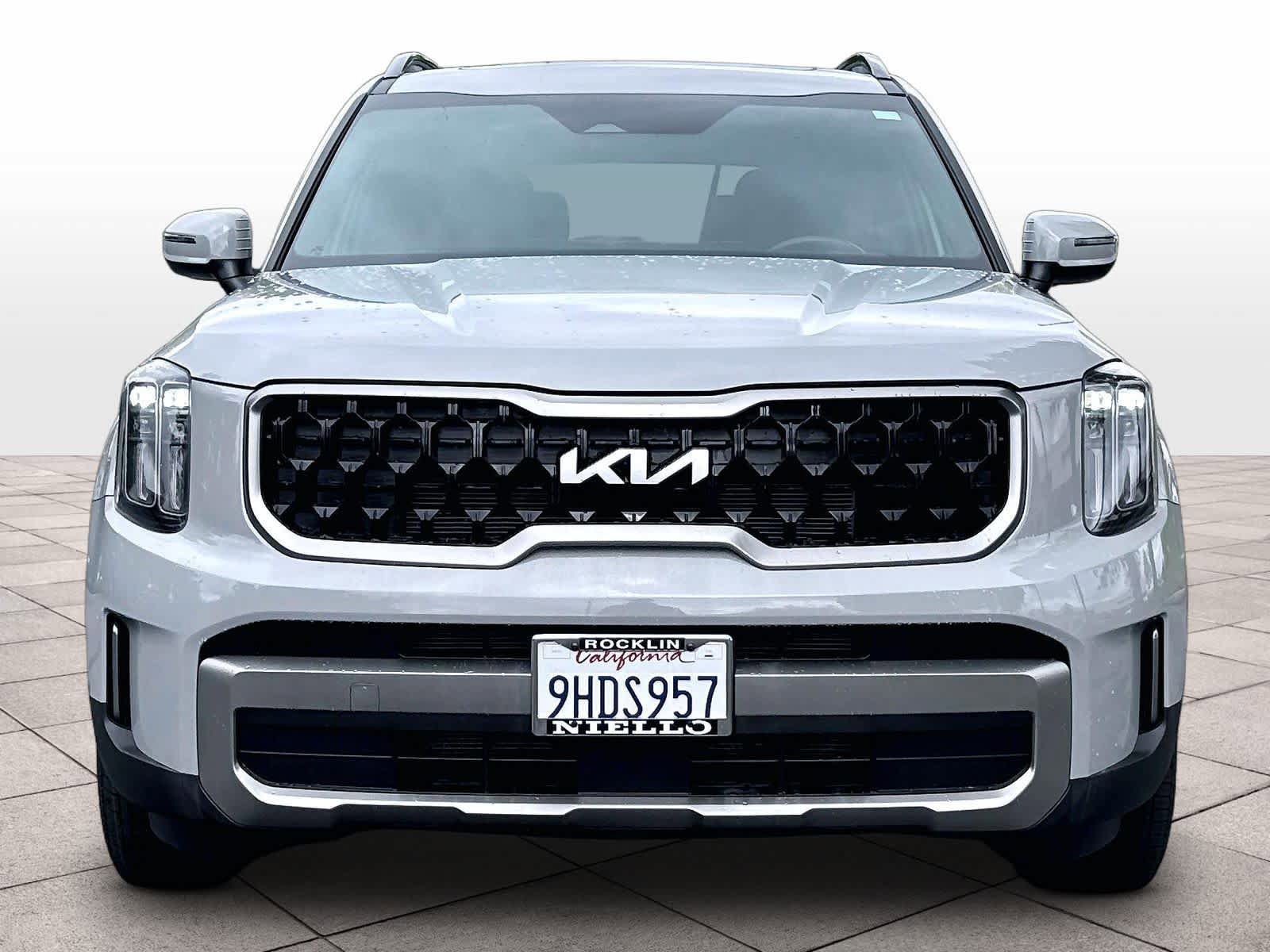 Used 2023 Kia Telluride EX X-Line AWD/4WD image 3